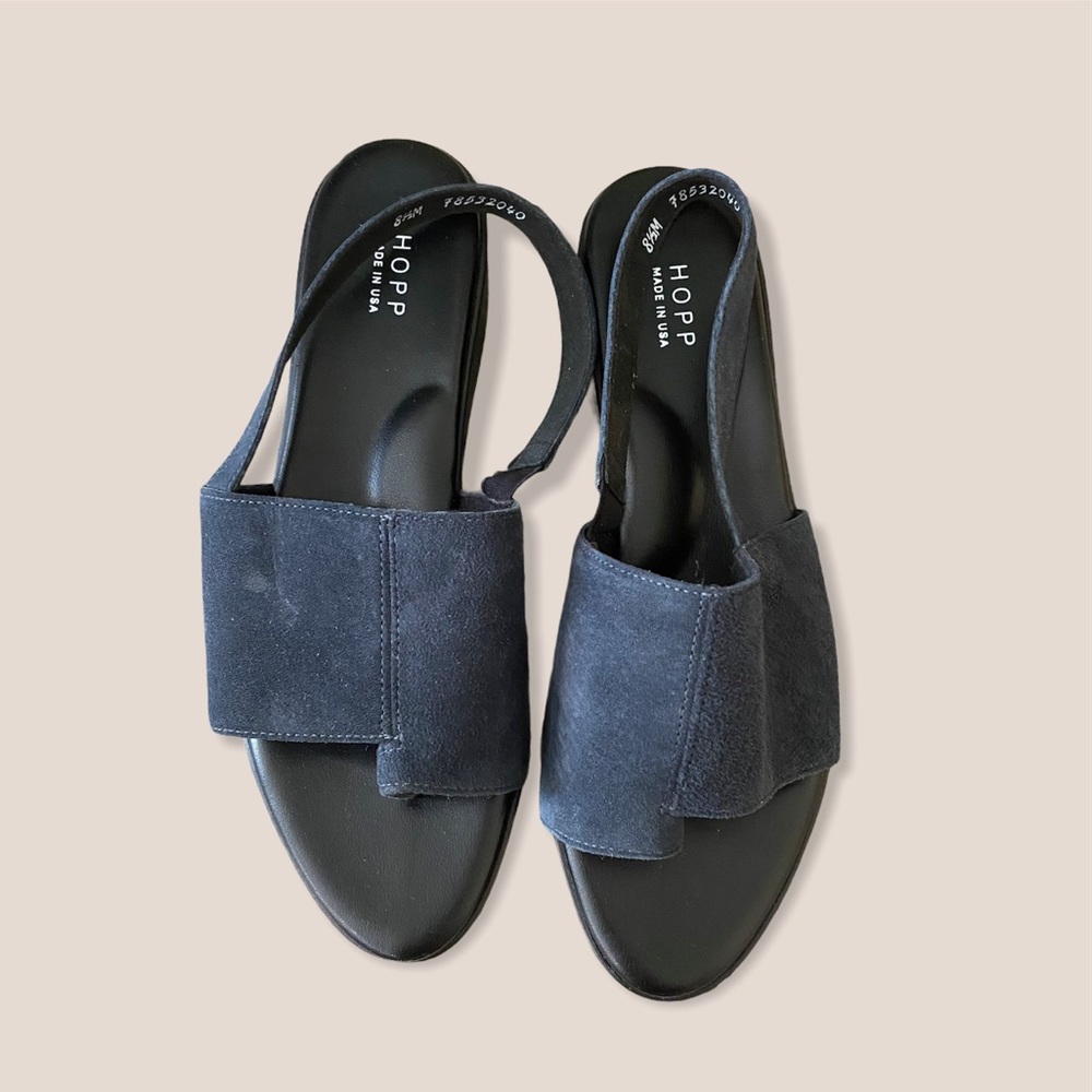 HOPP STUDIOS WEDGE SANDALS NAVY SUEDE 8 - 8.5